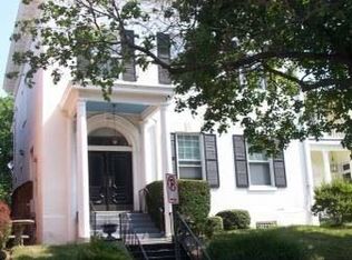 3241 N St NW, Washington, DC 20007