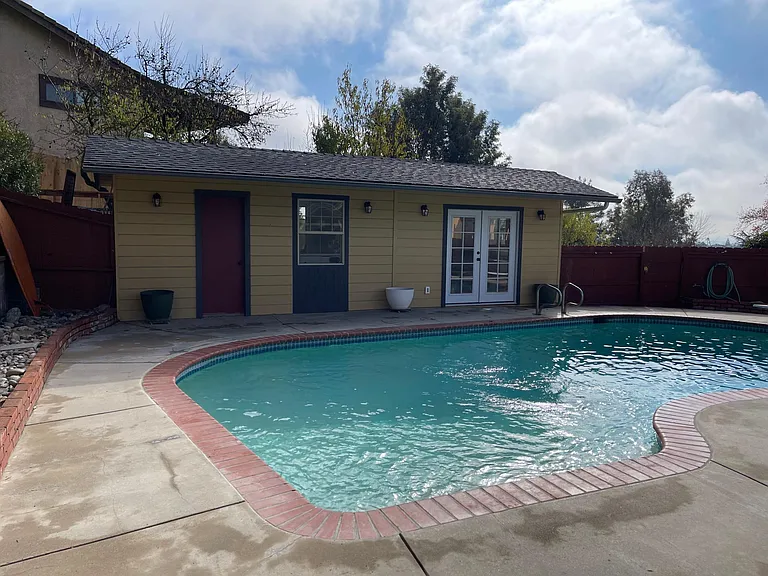 740 Tanner Dr #C — Photo 3