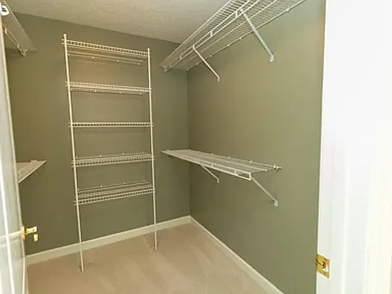 1517 Inverness Rd — Photo 8