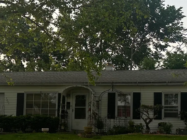 3425 Melodie Ln, Quincy, IL 62301