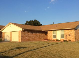 12600 Peppertree Pl, Oklahoma City, OK 73142