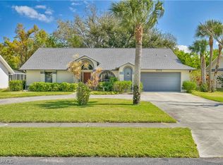 13810 Willow Bridge Dr, North Fort Myers, FL 33903