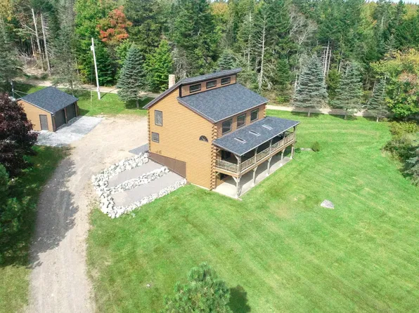 322 Ridge Road, Robbinston, ME 04671