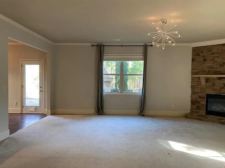 1030 Delo Ln — Photo 12