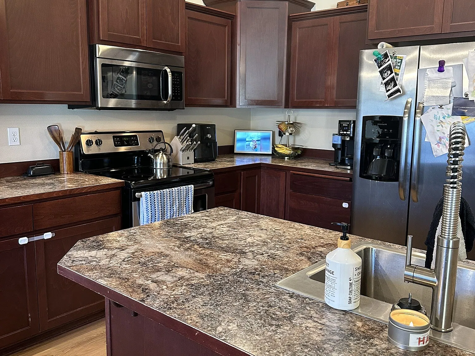 3 bed, 2.5 bath, $3,495 — Photo 3