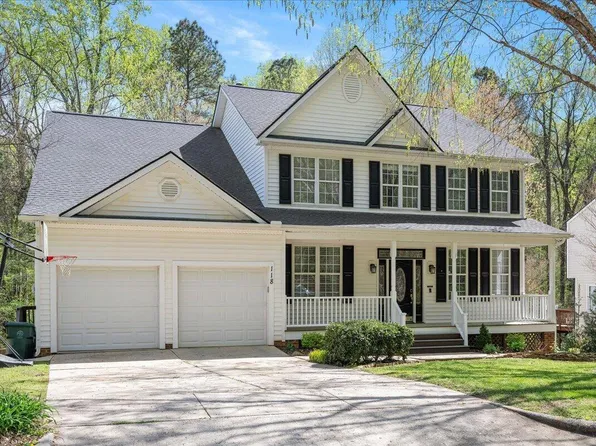118 Benedum Pl, Cary, NC 27518