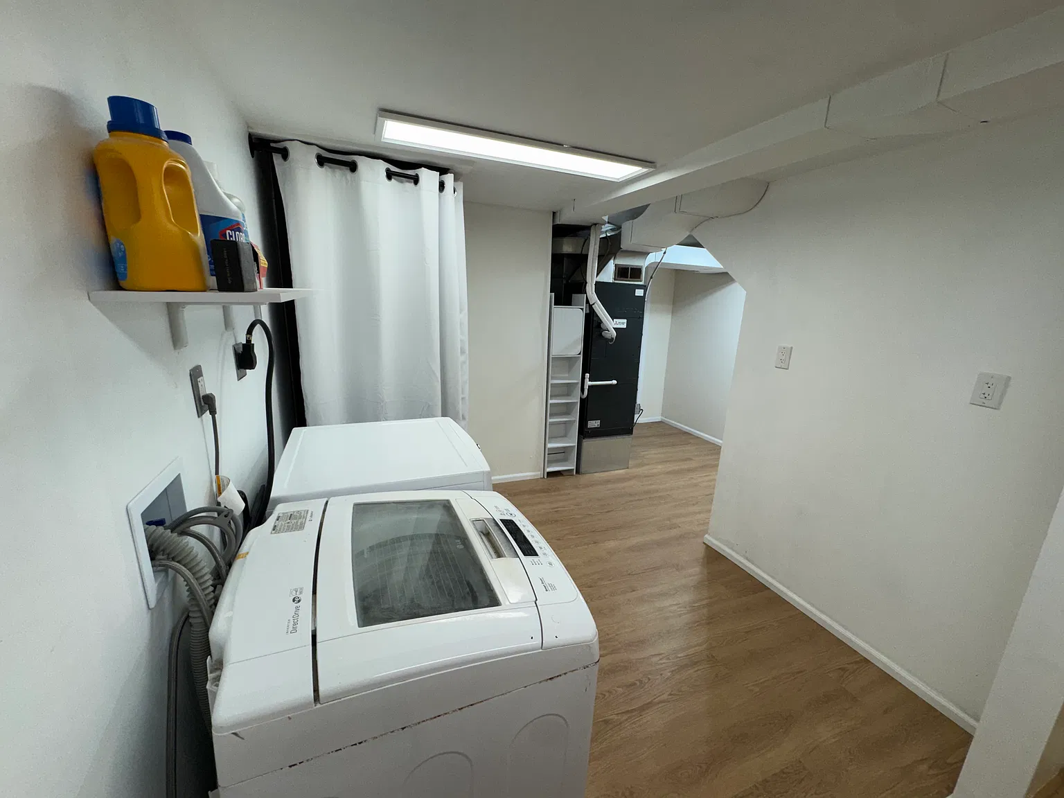 1 bed, 1700 sqft, $1,900 — Photo 3