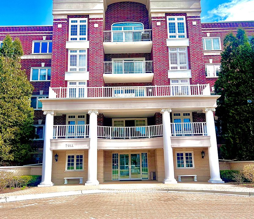 1st image of 7011 W Touhy Ave APT 303