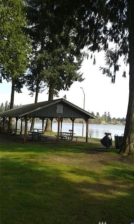 1st image of 2831 Trevue Ave SW
