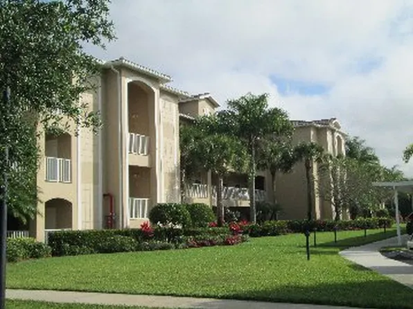 2750 Cypress Trace Cir #3rd, Naples, FL 34119