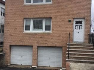 5 Oak Ave, Irvington, NJ 07111