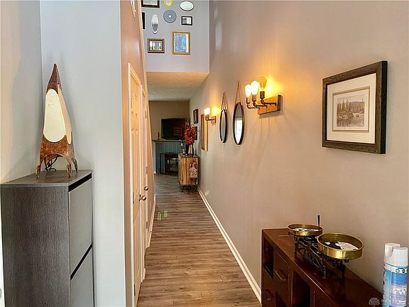 3rd image of 3186 Cobblestone Ln