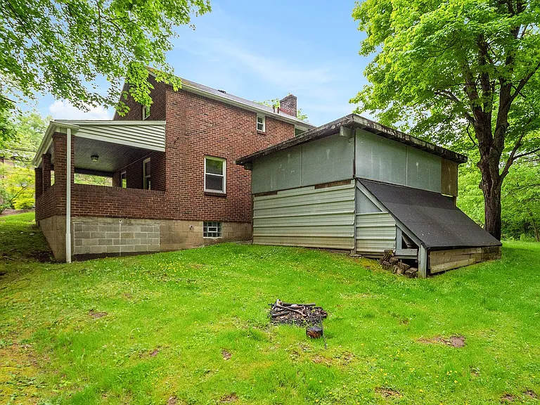 610 Brown Ave — Photo 27