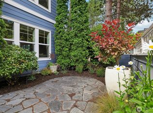 3935 226th Pl SE APT 111, Issaquah, WA 98029