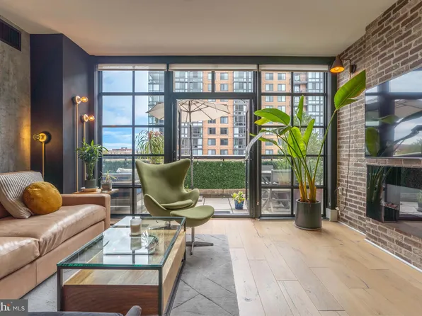 437 New York Ave NW APT 406, Washington, DC 20001