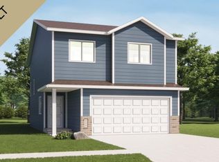 6835 32nd St S, Fargo, ND 58104