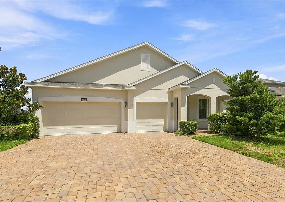 3393 Wauseon Dr