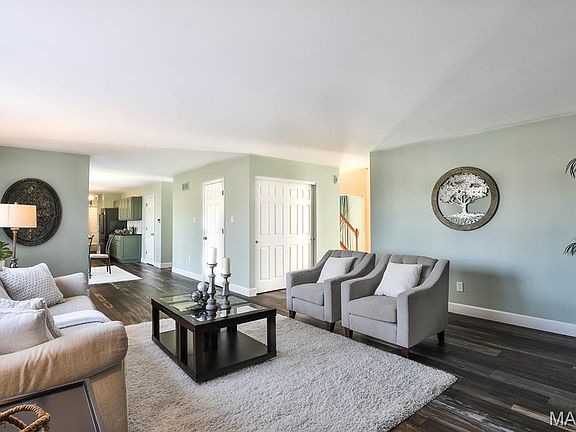 4th image of 5527 Hennsley Cir