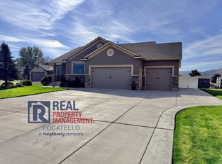 1375 Sawtooth St, Chubbuck, ID 83202