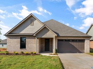 21757 Hemlock Dr, Athens, AL 35613