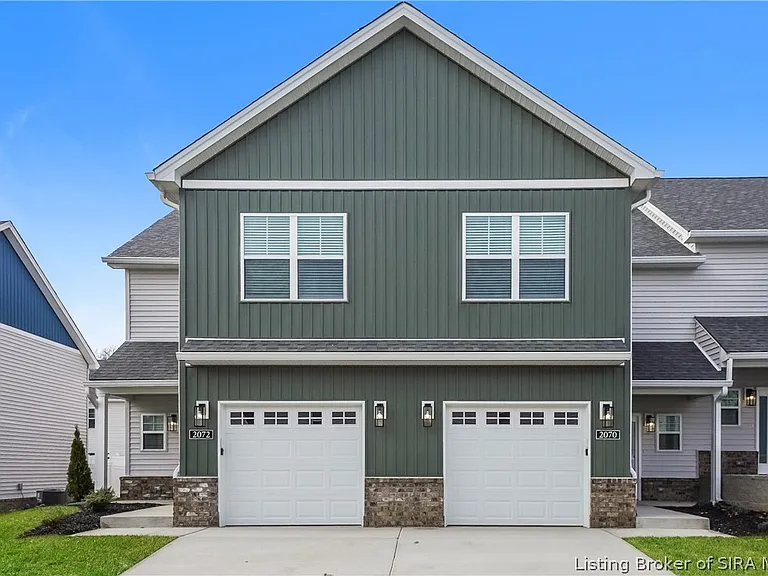 2072 S Sarah Dr — Photo 1