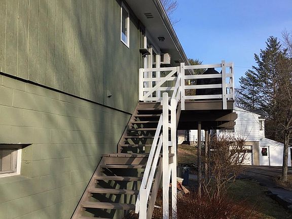 4th image of 33 Central Ave
