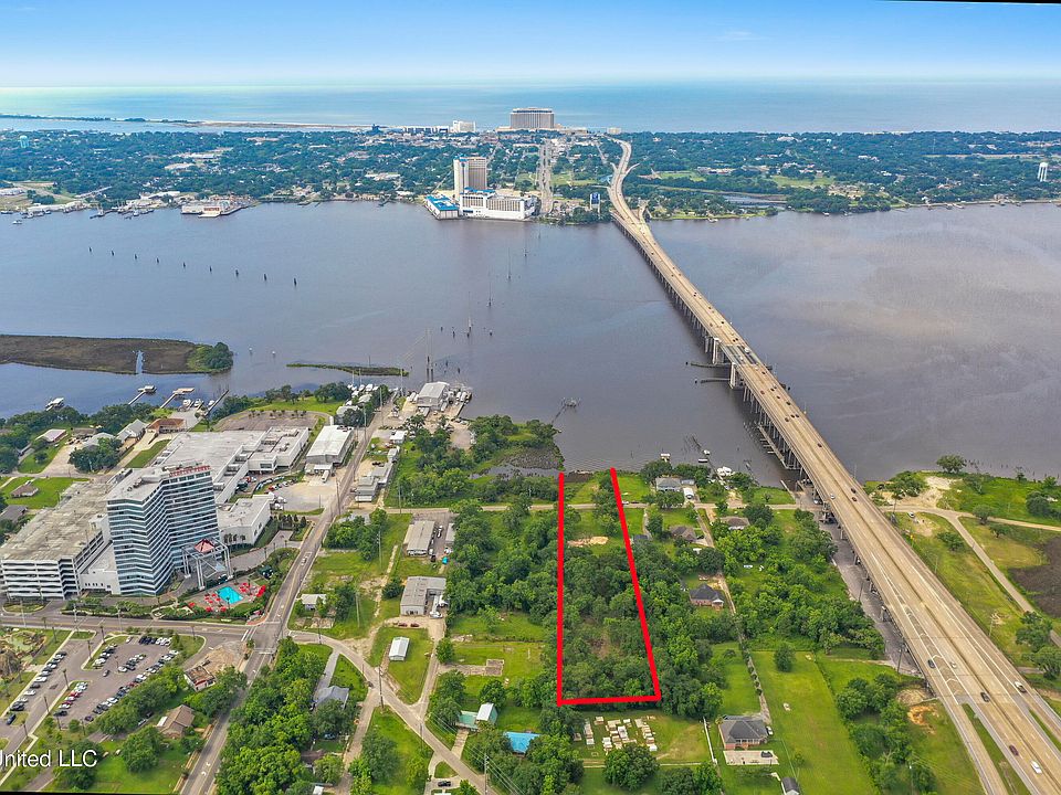 1st image of 3298 Bay Shore Dr