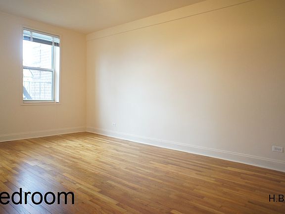 2nd image of 13530 Grand Central Pkwy APT 422