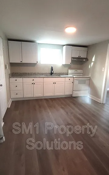 1416 Furlough Ave — Photo 6