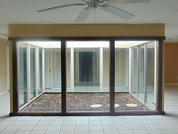 4th image of 10514 Towneview Dr