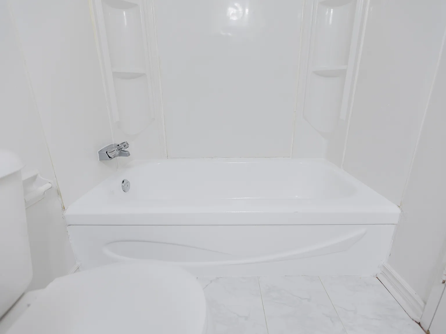 Forest Manor — Photo 4