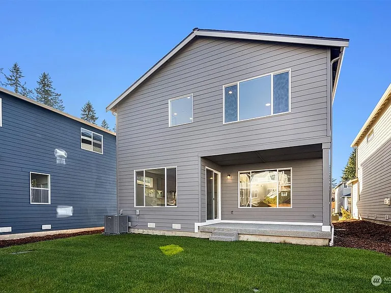 5412 Century Pl NE — Photo 22