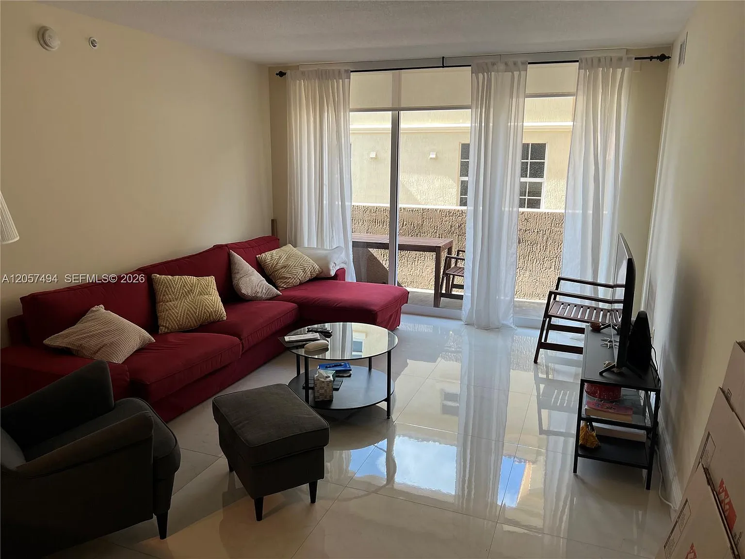 Gables Marquis Condo — Photo 3