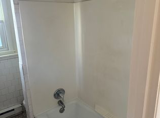 341 Mendon Ave APT 1, Pawtucket, RI 02861