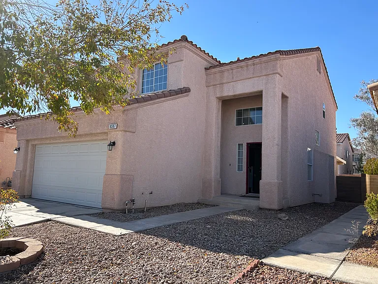 9567 Withering Pine St — Photo 1