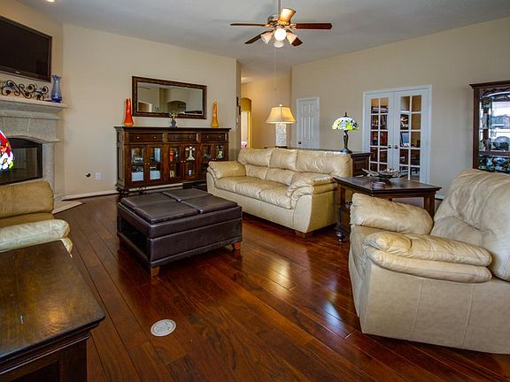 4th image of 29915 Spring Creek Ln