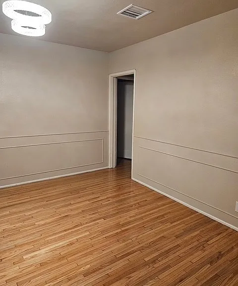 8900 S 10th Ave — Photo 18