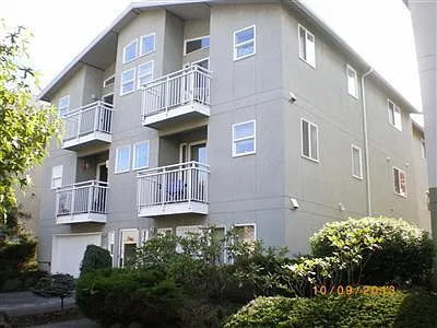1531 — Photo 1