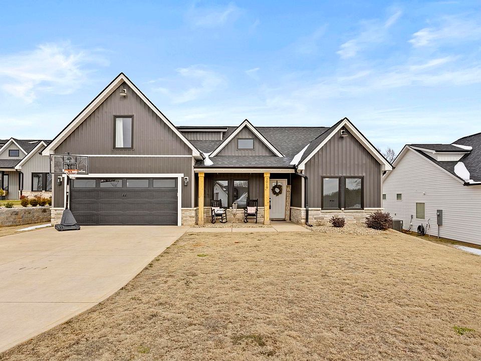 1st image of 2010 Meadow Glen Ct