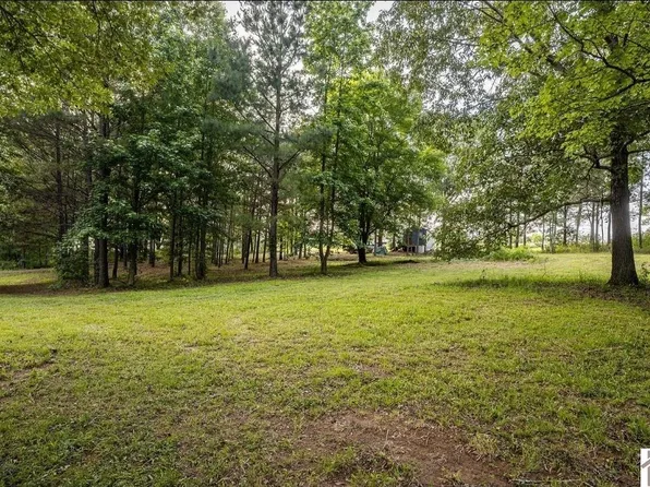 6974 Aurora Hwy, Benton, KY 42025