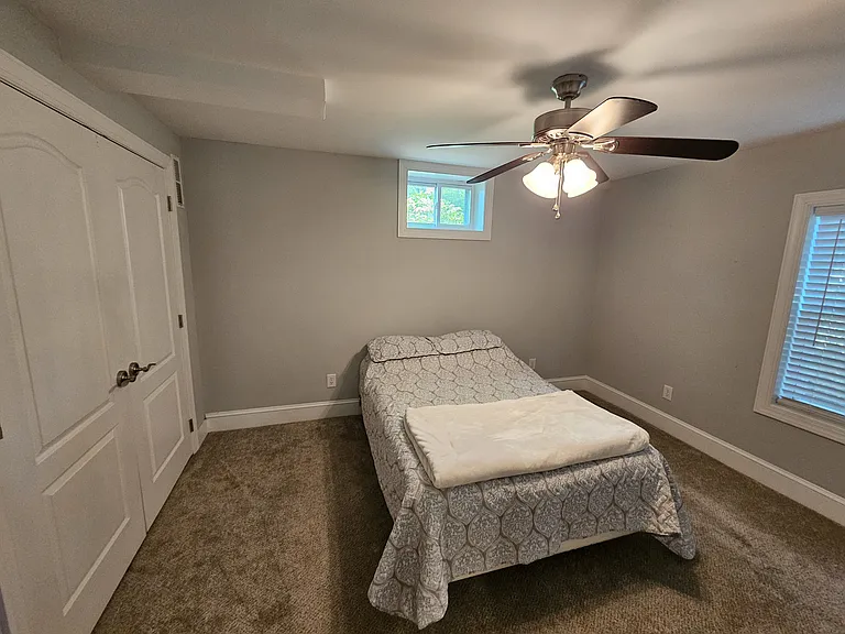 12x13 bedroom with double door closet