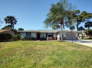 114 Royal Palm St, Sebastian, FL 32958