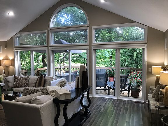 4th image of 1275 Wedgefield Ln