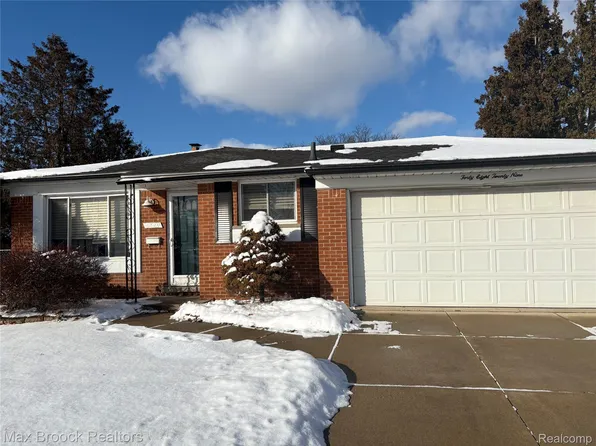 4829 Wolgast Dr, Warren, MI 48092