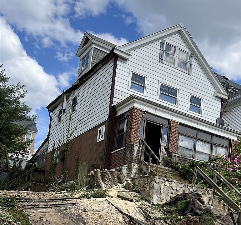 1st image of 1829 Woodward Ave