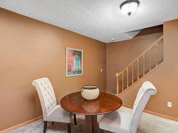 5th image of 9925 Russell Ave N APT 10
