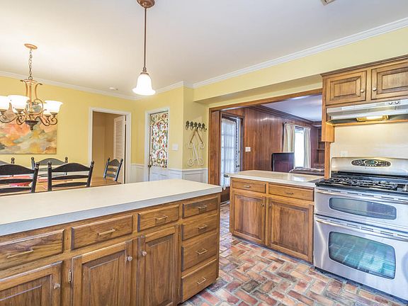 4th image of 508 Claymore Dr