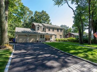 116 Wilson Dr, Port Jefferson, NY 11777