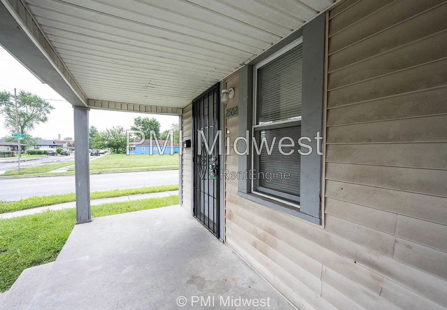 2 bed, 1.0 bath, 574 sqft, $1,199 — Photo 4