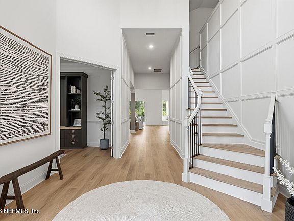 5th image of 120 TOPSAIL Drive